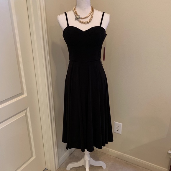 Isaac Mizrahi Dresses & Skirts - Isaac Mizrahi Black Dress